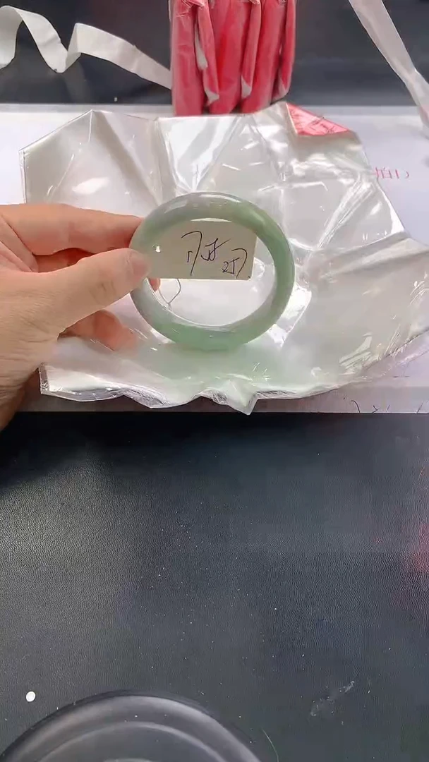 未镶嵌手镯翡翠257
