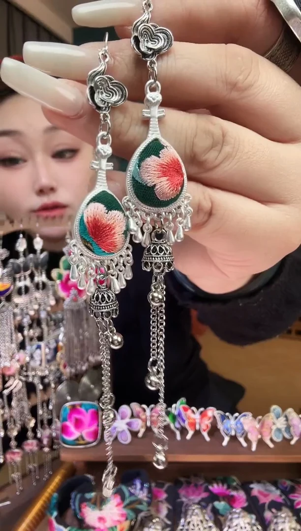 刺绣纯手工民族风刺绣耳环