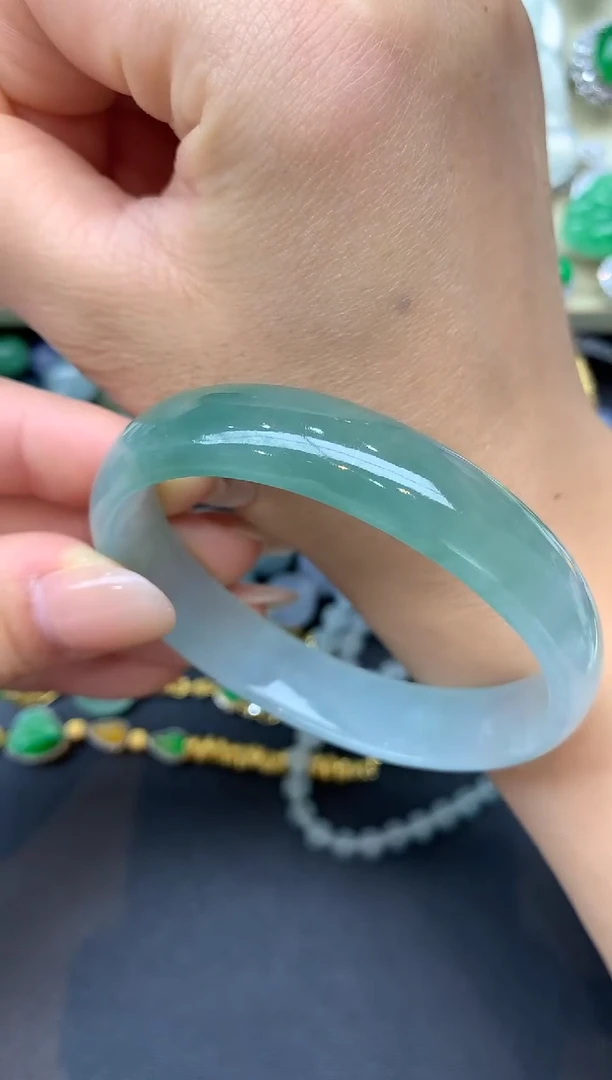 翡翠手镯未镶嵌244-雪姐翡翠天天见