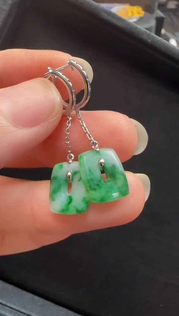 翡翠18K金镶嵌耳饰403福贝一对