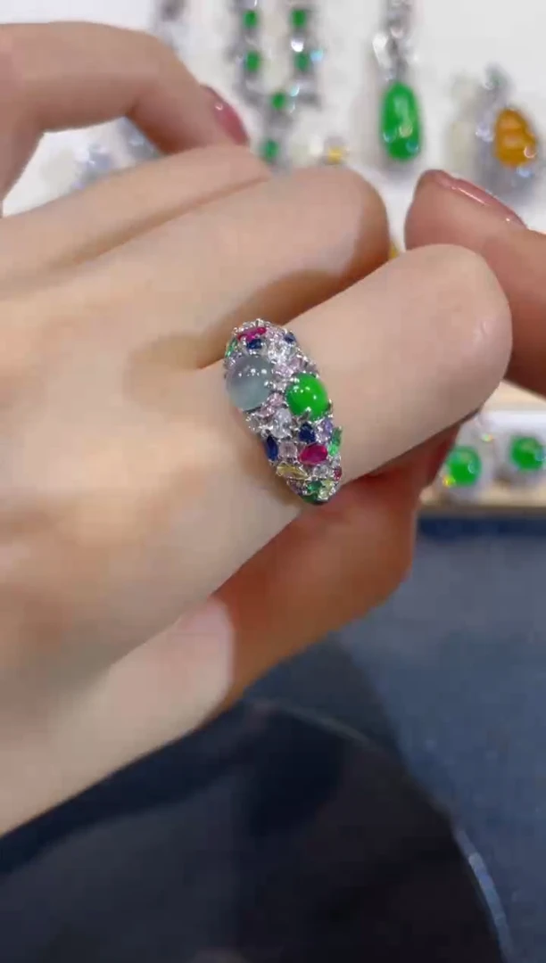 颈饰18K金镶嵌翡翠多人多样性发货1件14