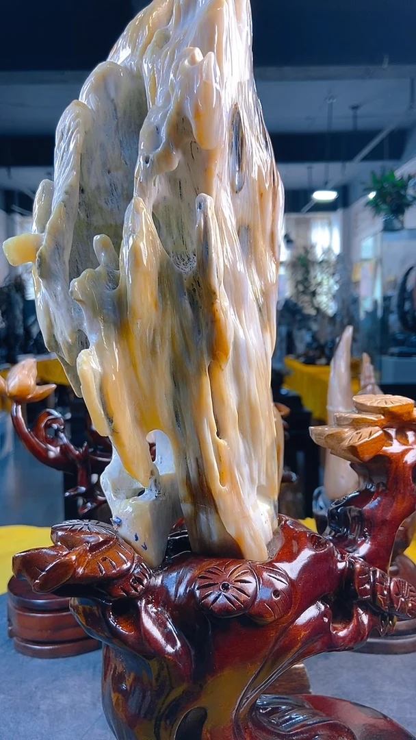 硅化玉摆件未镶嵌1