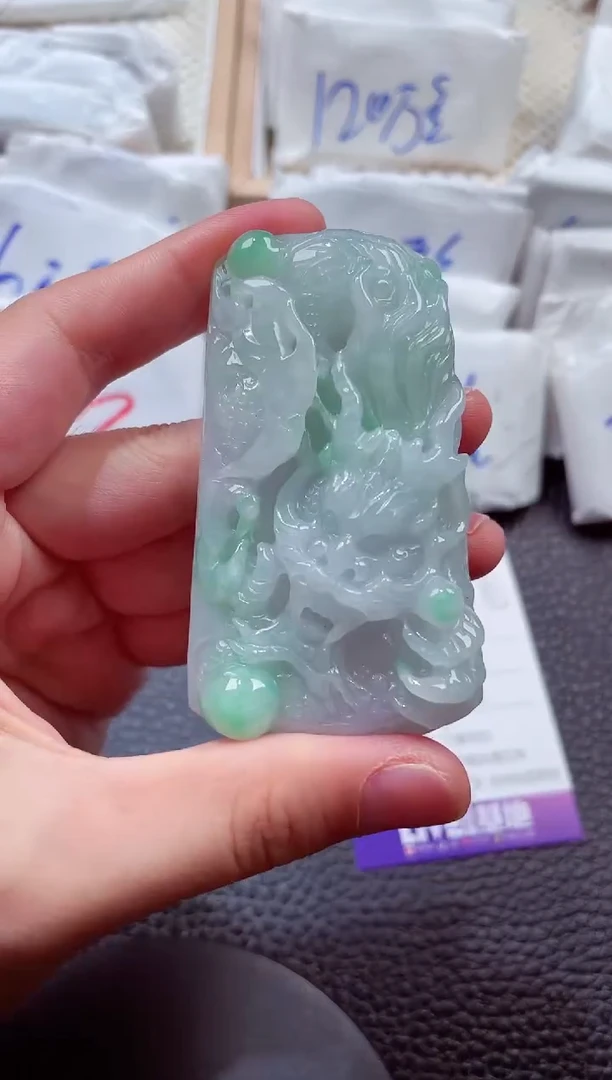 颈饰未镶嵌翡翠00001185
