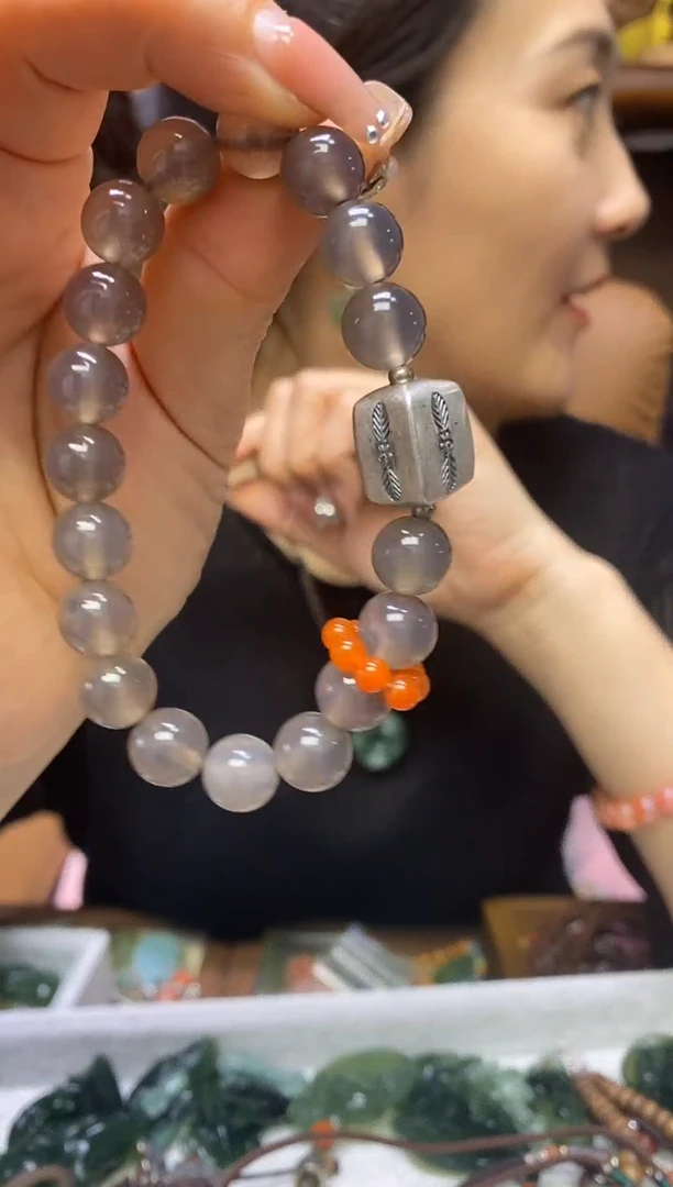 【闪购商品】玛瑙/玉髓手串未镶嵌·