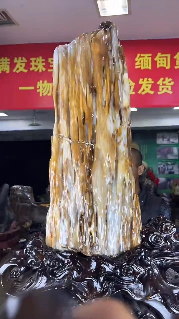 缅甸天然树化玉精品摆件