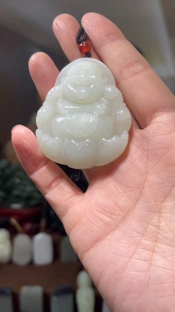 颈饰未镶嵌和田玉·