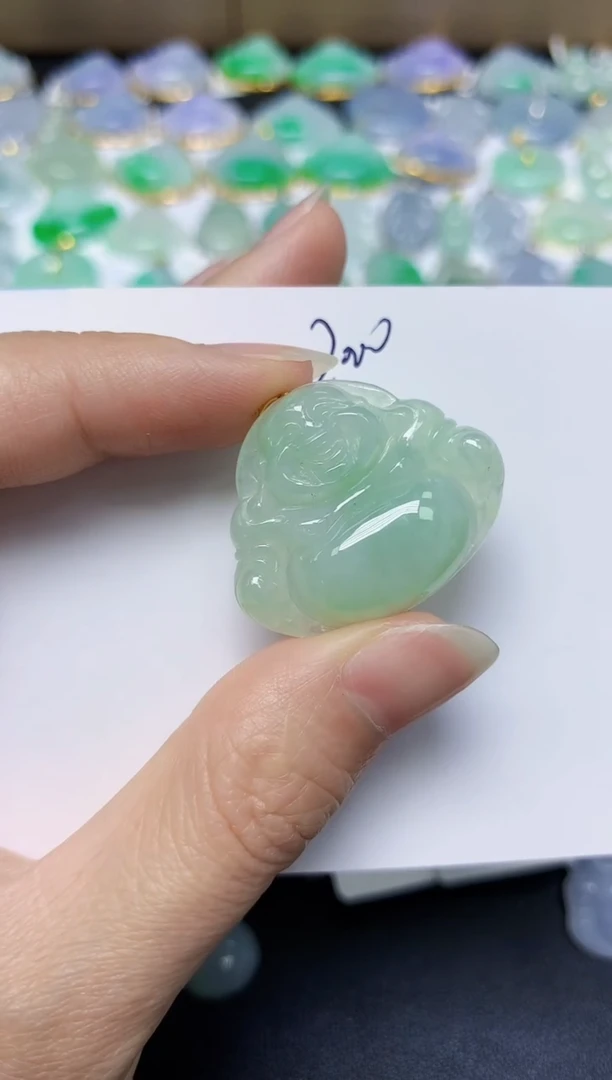 翡翠未镶嵌颈饰 天然缅甸翡翠A货