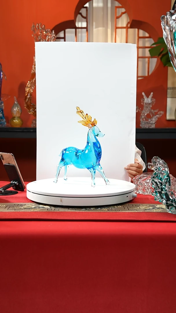 手工艺品琉璃蓝色小灵鹿摆件