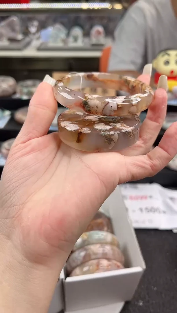 未镶嵌手镯石英质玉60圈口（赠品镯心）6357184