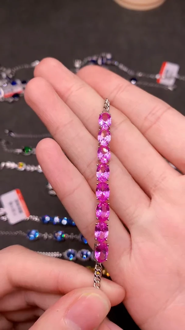 【闪购商品】彩色蓝宝石手链银S925镶嵌......