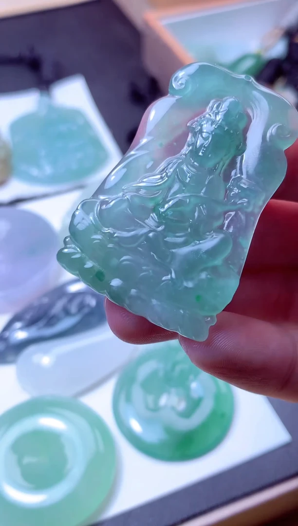 颈饰未镶嵌翡翠天然A货翡翠