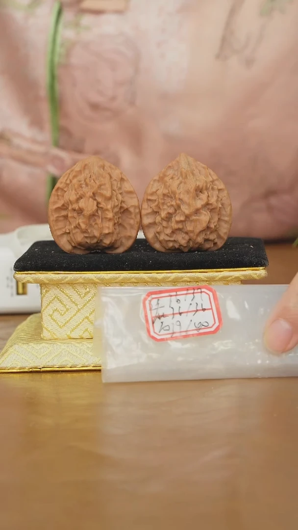 把件文玩核桃非嫁接官帽