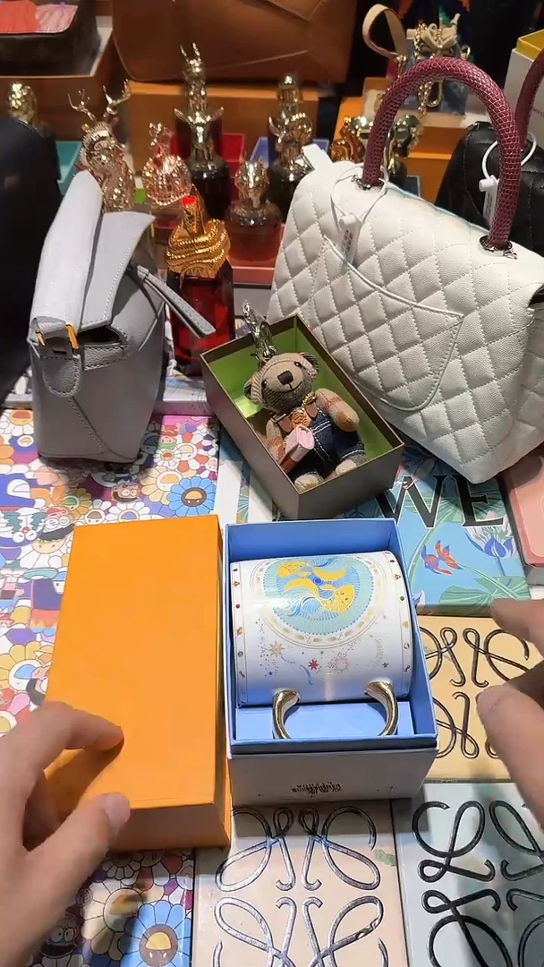 【闪购商品】瓷片11111111111111