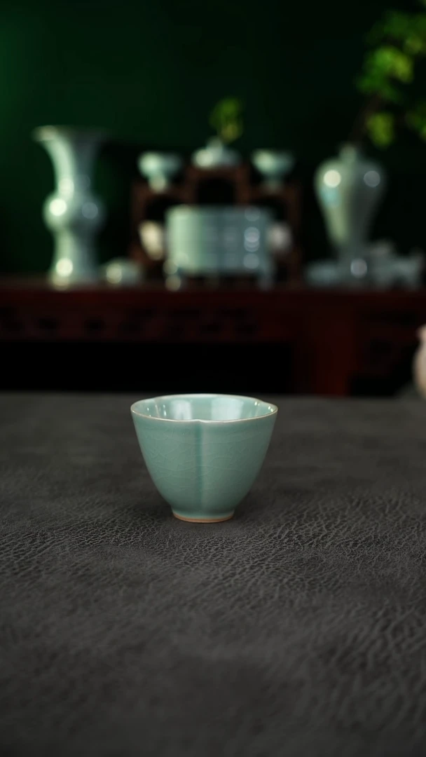 瓷片扫地僧老师花口杯