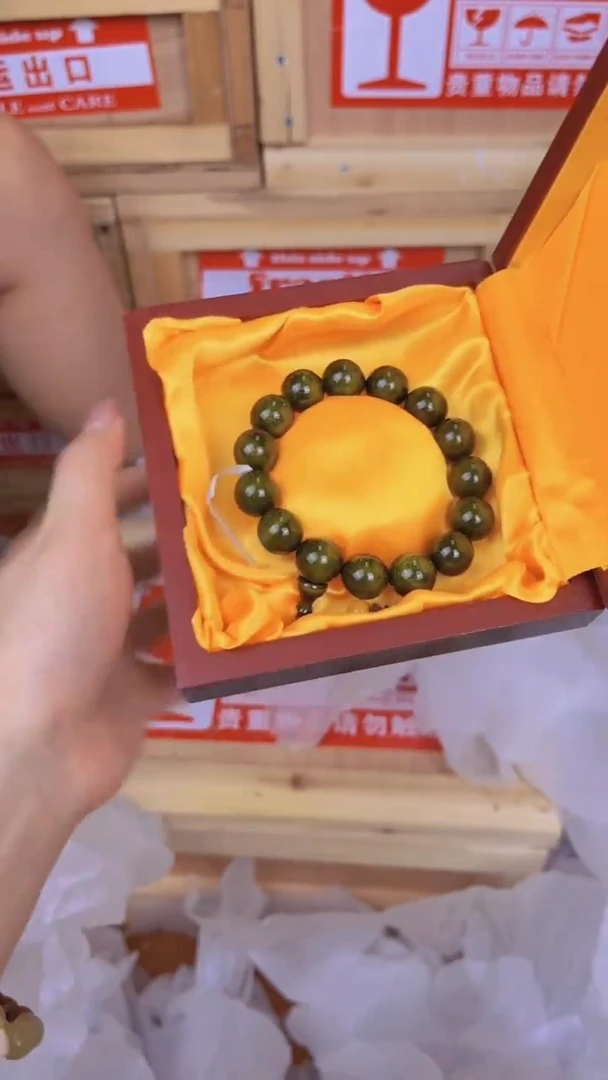 精品手串不带礼盒精品手串不带礼盒
