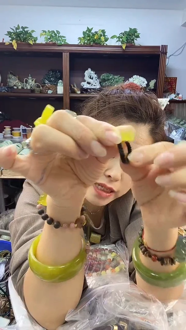 未镶嵌蛇纹石玉貔秋戒指多样性随机发一