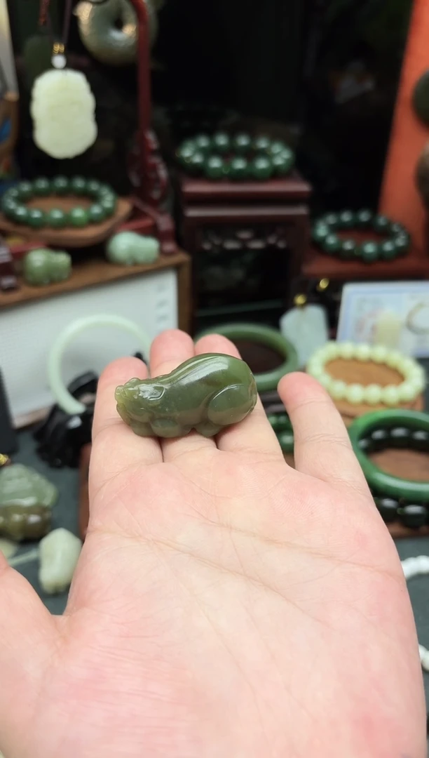 未镶嵌手链和田玉～***～300  貔貅
