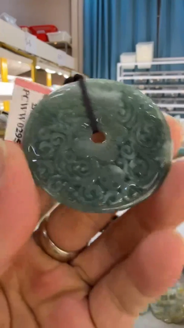 翡翠未镶嵌吊坠(不含链)21