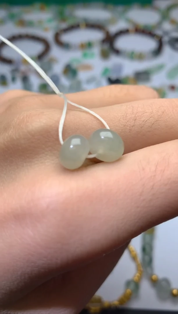 未镶嵌定制翡翠毛货