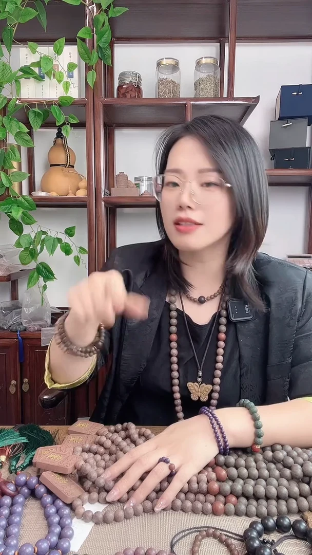 泥塑抱扑+金颜茉莉的大脖挂