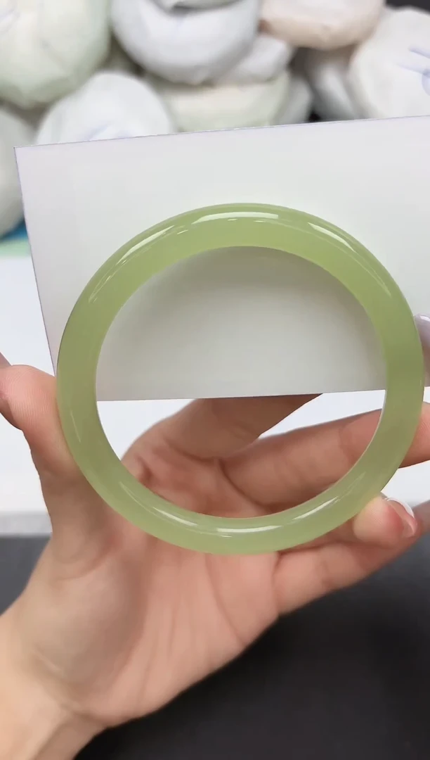 未镶嵌手镯石英质玉38-63-64