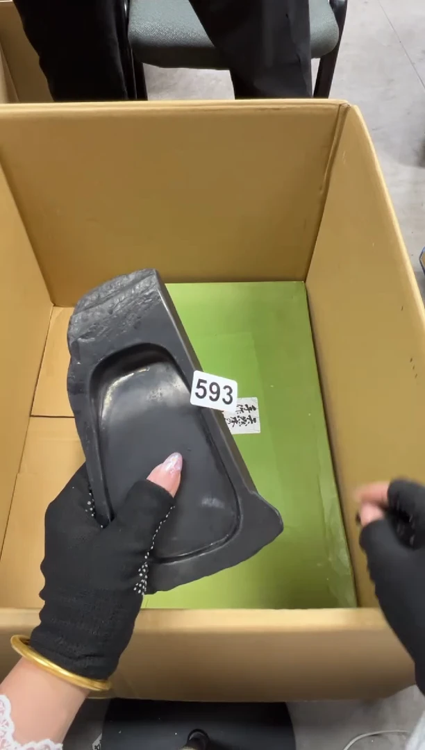 王*雷593中古商品谨慎参拍