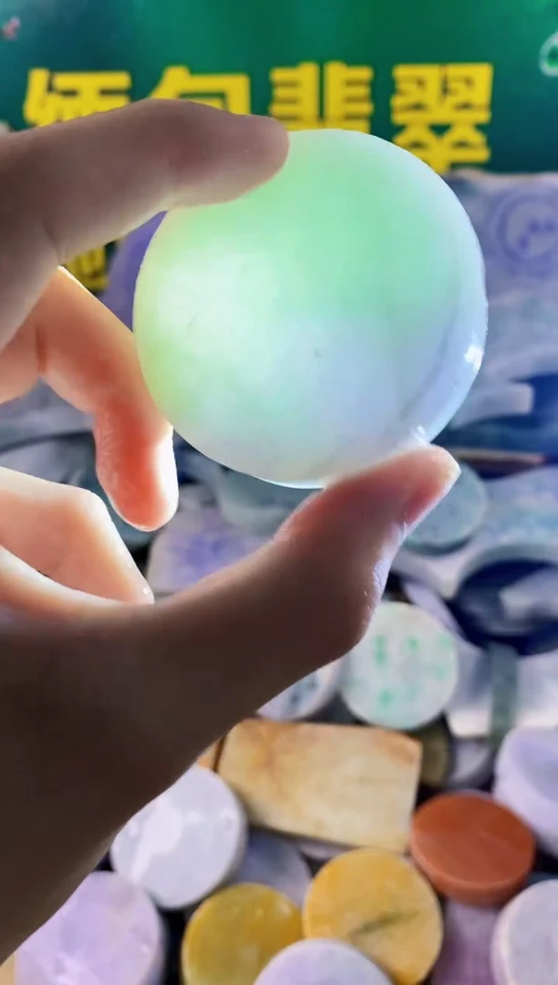 翡翠未镶嵌颈饰纯天然A货翡翠10