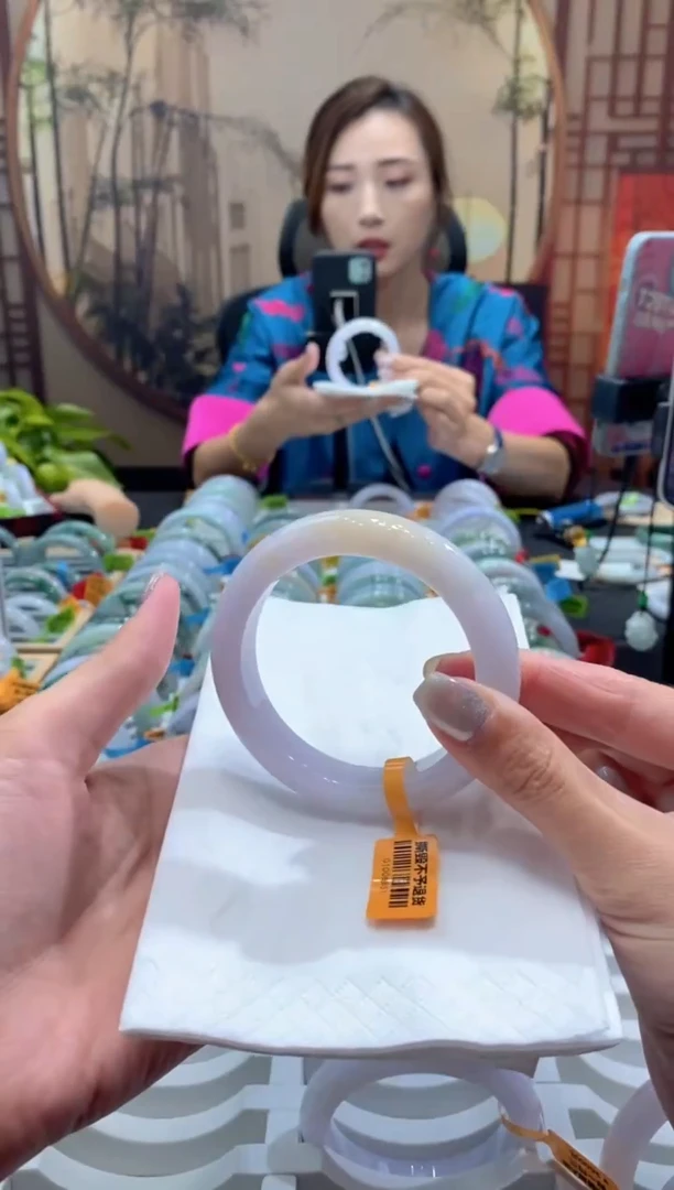 未镶嵌手镯翡翠000072475
