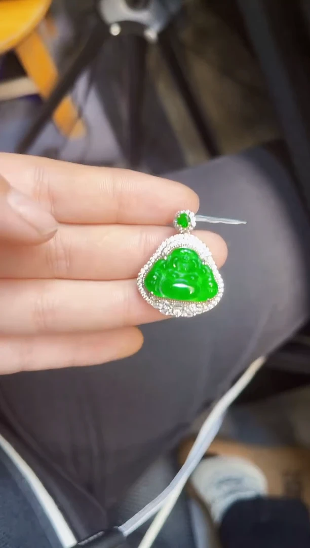 【闪购商品】翡翠颈饰银S925镶嵌佛公吊坠