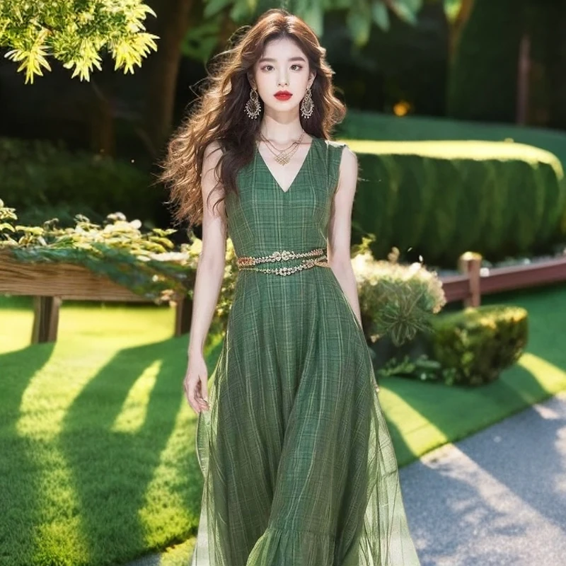 2025年高级感绿色格温柔精致子连衣裙长裙子夏季女装无袖茶歇法式