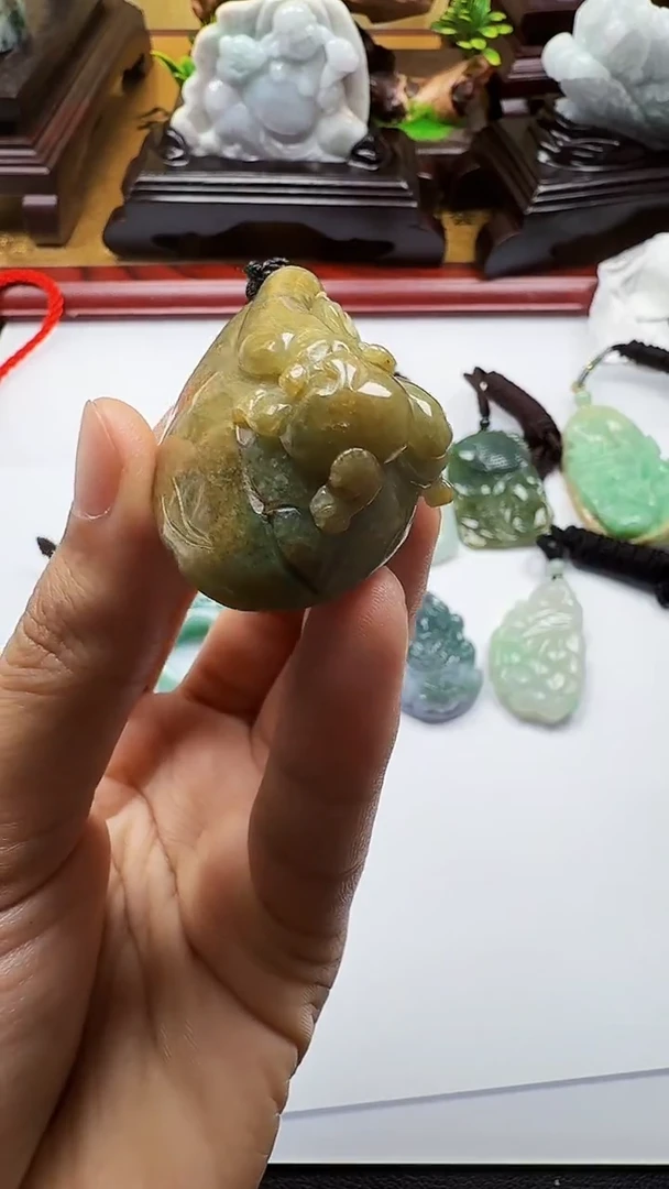 吊坠(不含链)未镶嵌翡翠1