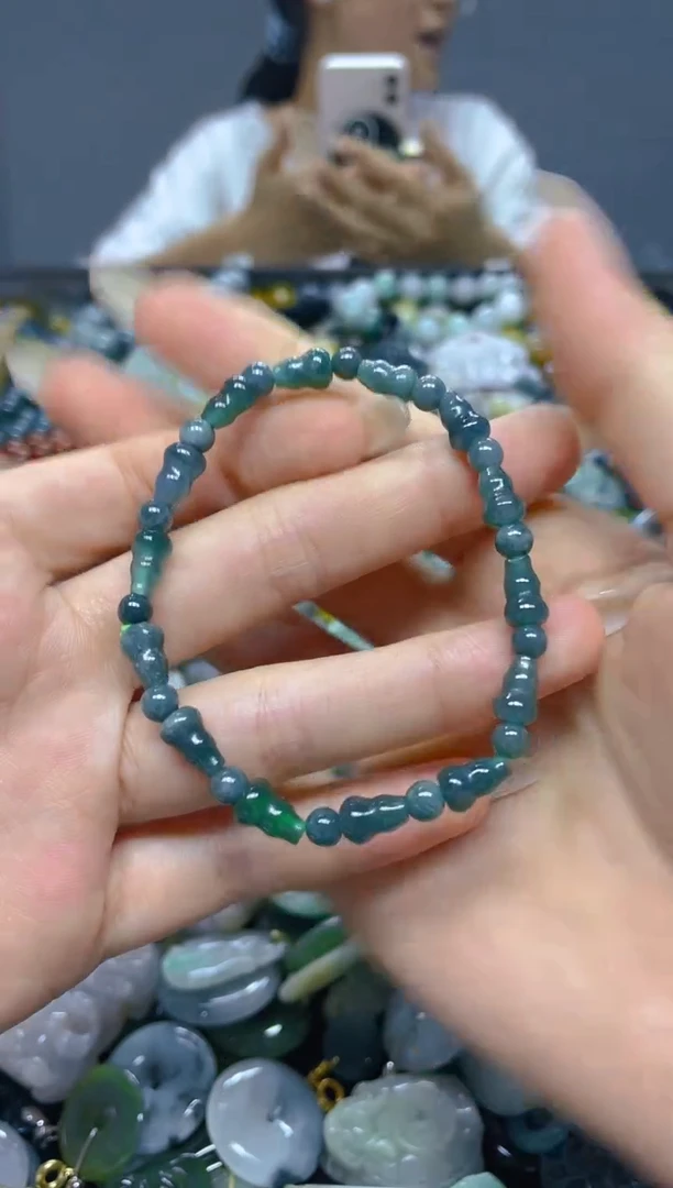 颈饰未镶嵌翡翠5MM/ Q /翡翠A货，一件也是批发价