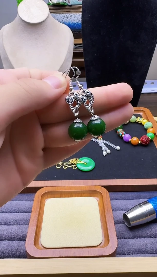 和田玉银S925镶嵌耳饰E10