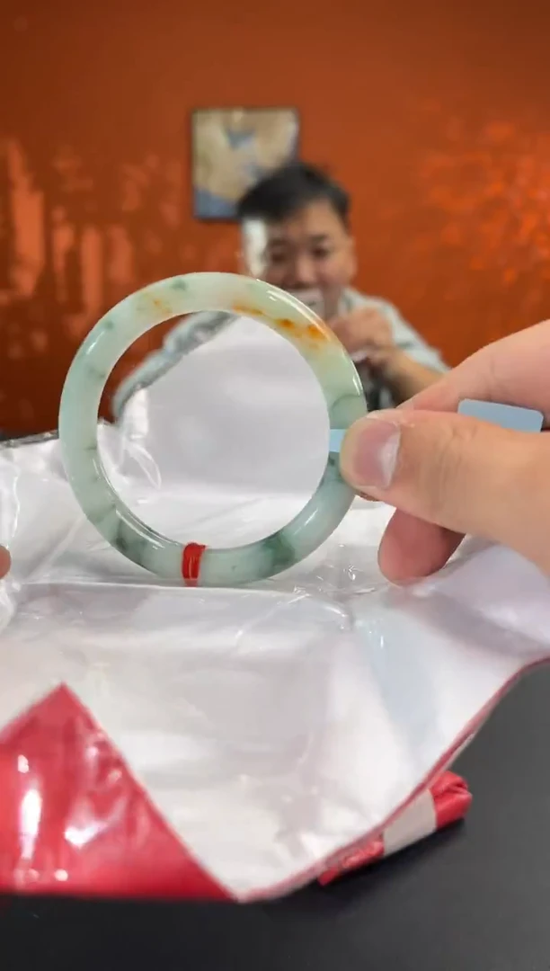 未镶嵌手镯翡翠56