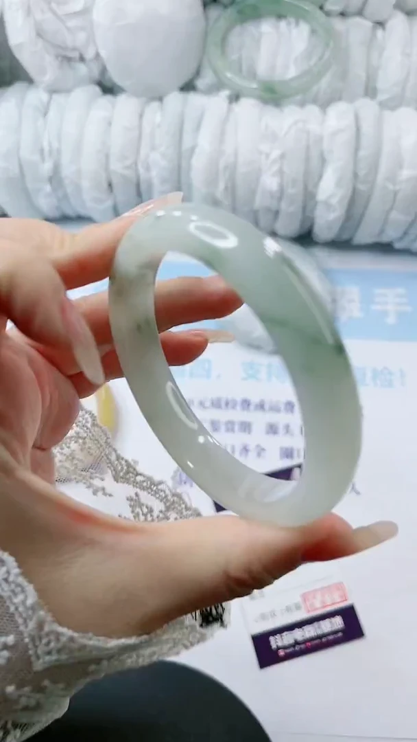 【闪购商品】石英质玉手镯未镶嵌多样性发货D208