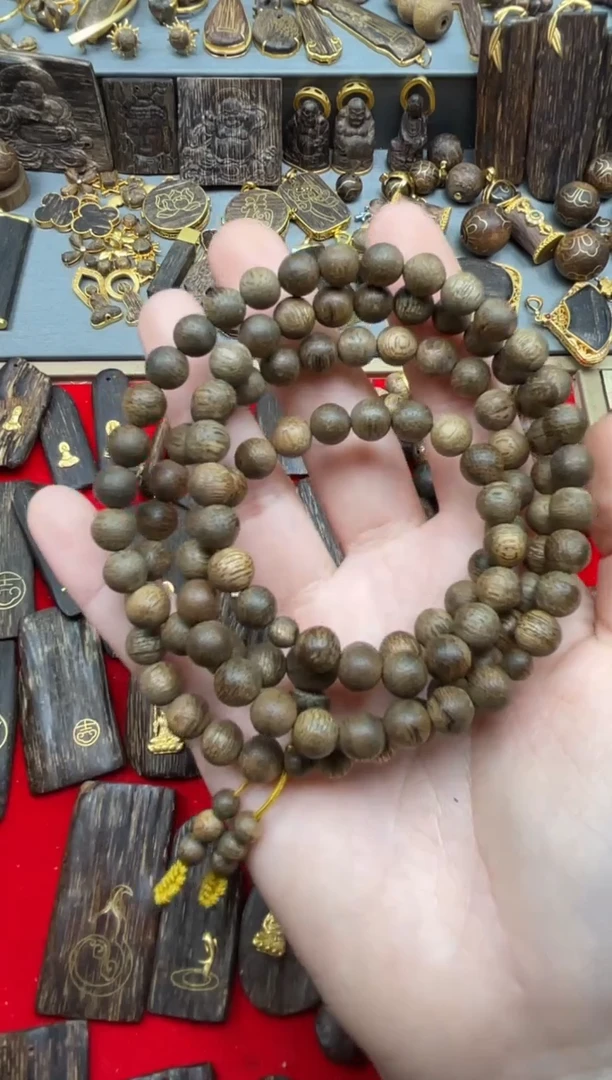 沉香吊坠沉香吊坠03