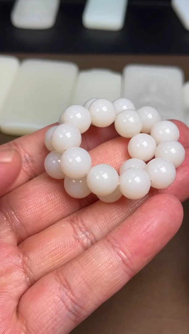 【闪购商品】和田玉手串未镶嵌64