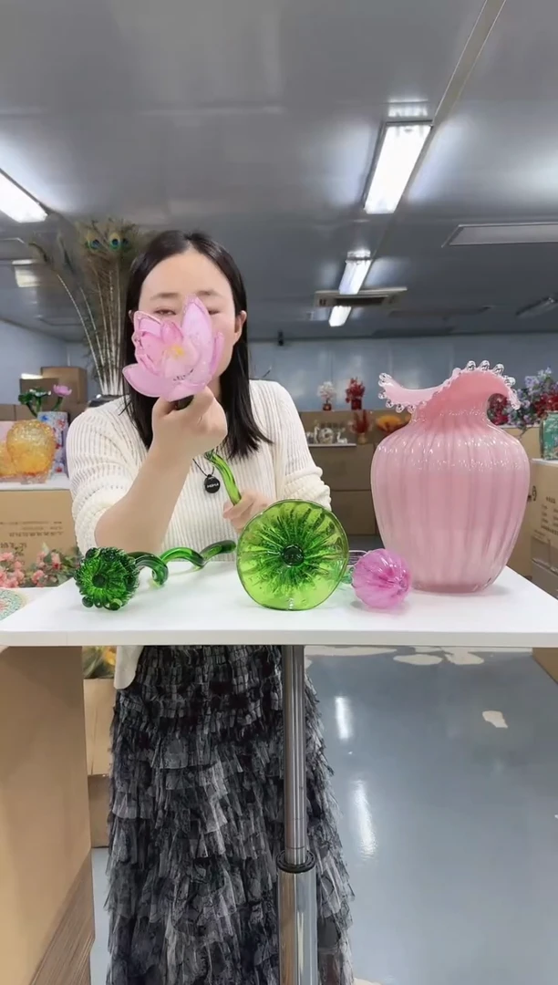 金沃水晶琉璃    荷花4只