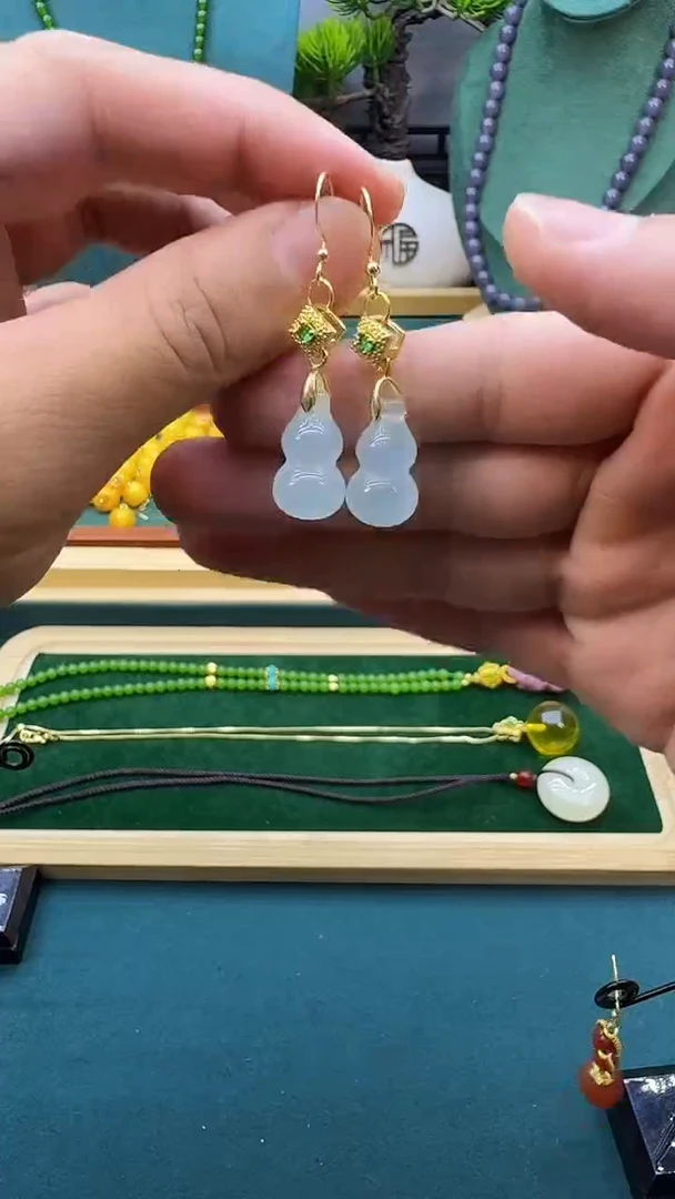 翡翠14K金镶嵌耳饰E170