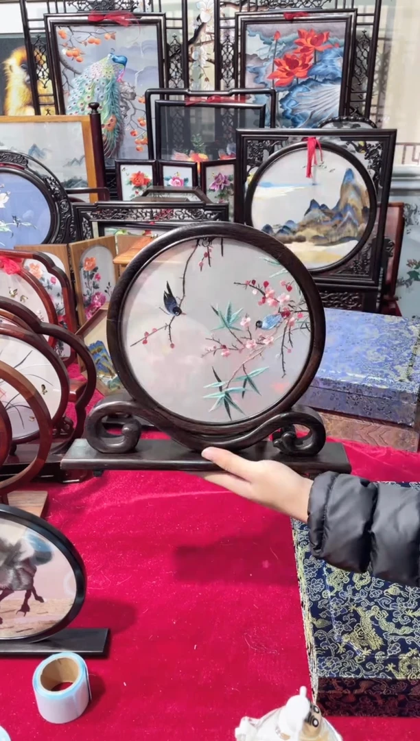 织绣精品苏绣手工刺绣，成品摆件75