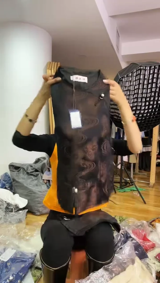 马甲   XL    120