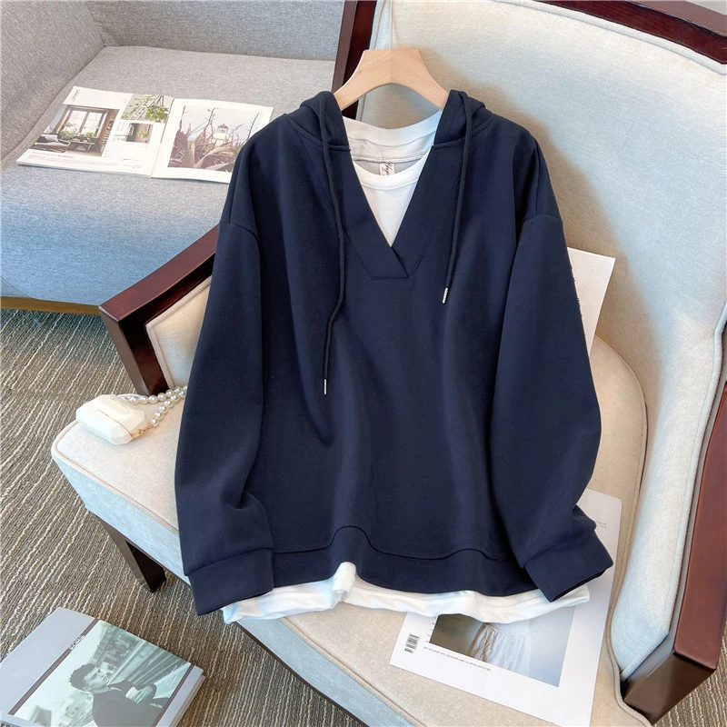 HONG JIA LIN/虹嘉琳大码胖mm假两件v领连帽新款慵懒风卫衣设计感