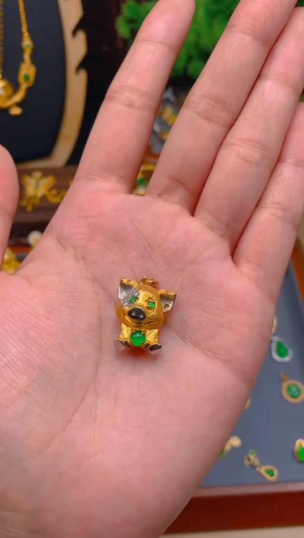 翡翠银S925镶嵌吊坠(不含链)小猪