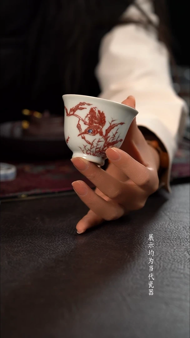 贵红窑釉里红单翠铃铛杯