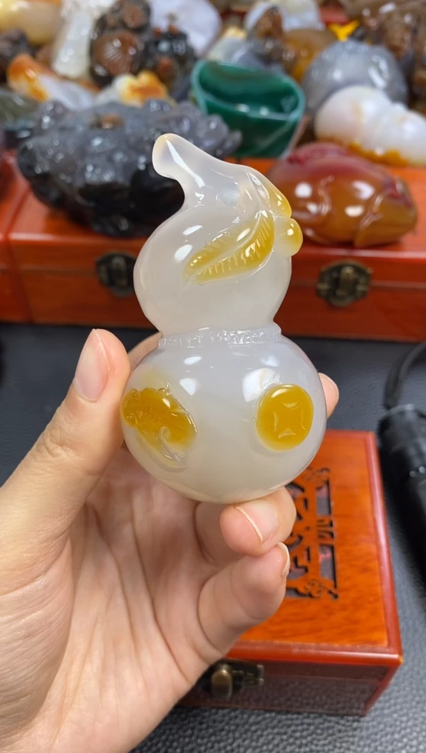 未镶嵌手把玛瑙/玉髓旺***?1