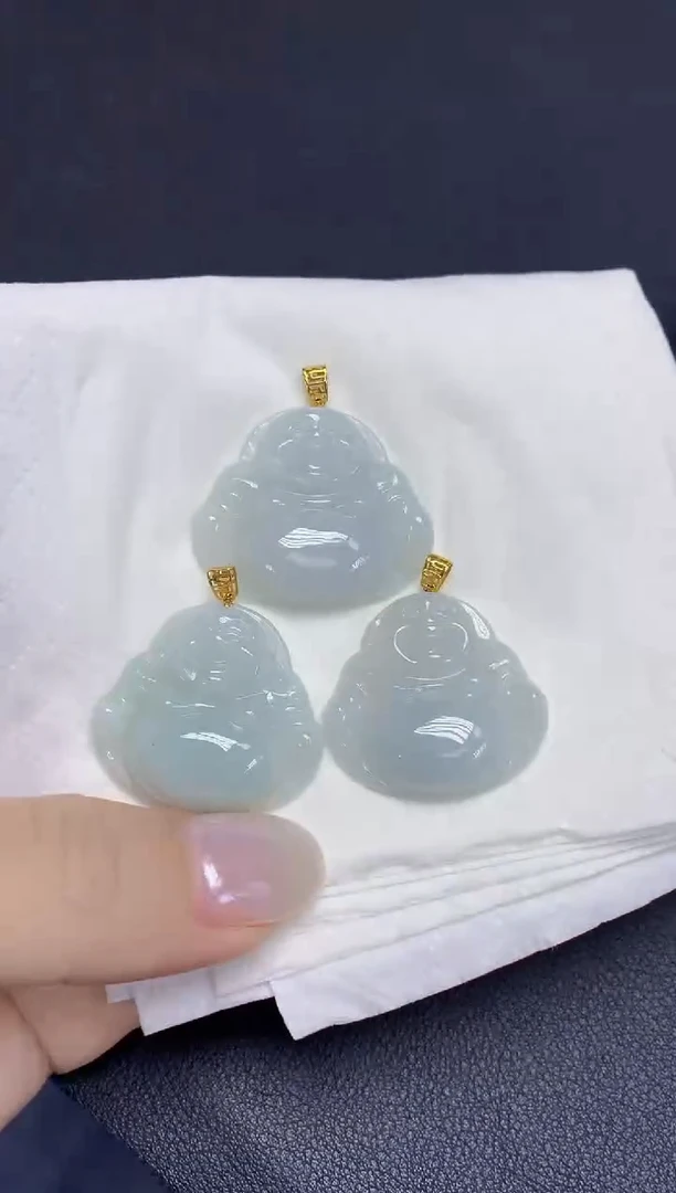 翡翠18K金镶嵌颈饰天然缅甸翡翠A货多样性发其一