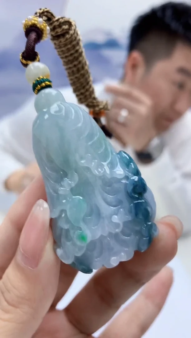 【闪购商品】定制翡翠未镶嵌5028kk-毛货挂件100