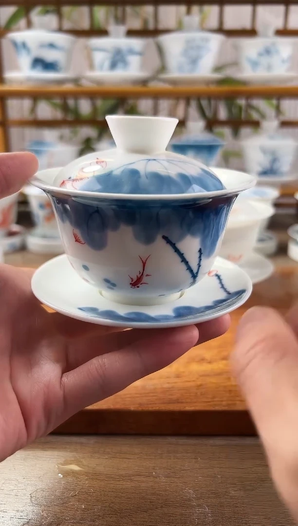 微瑕线条莲180ml三才盖碗