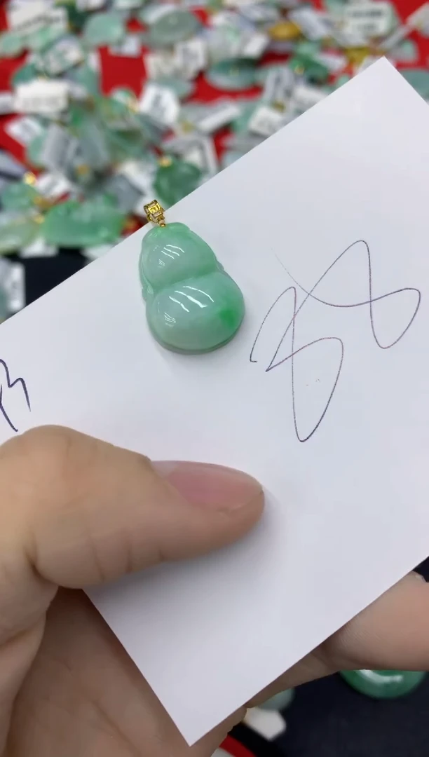 【闪购商品】翡翠颈饰18K金镶嵌1111111111