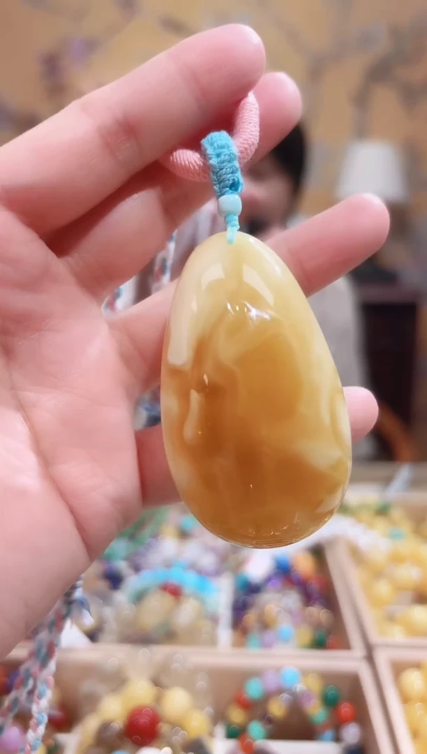 蜜蜡颈饰未镶嵌特大件61.5咪，天然蜜蜡，白花蜡
